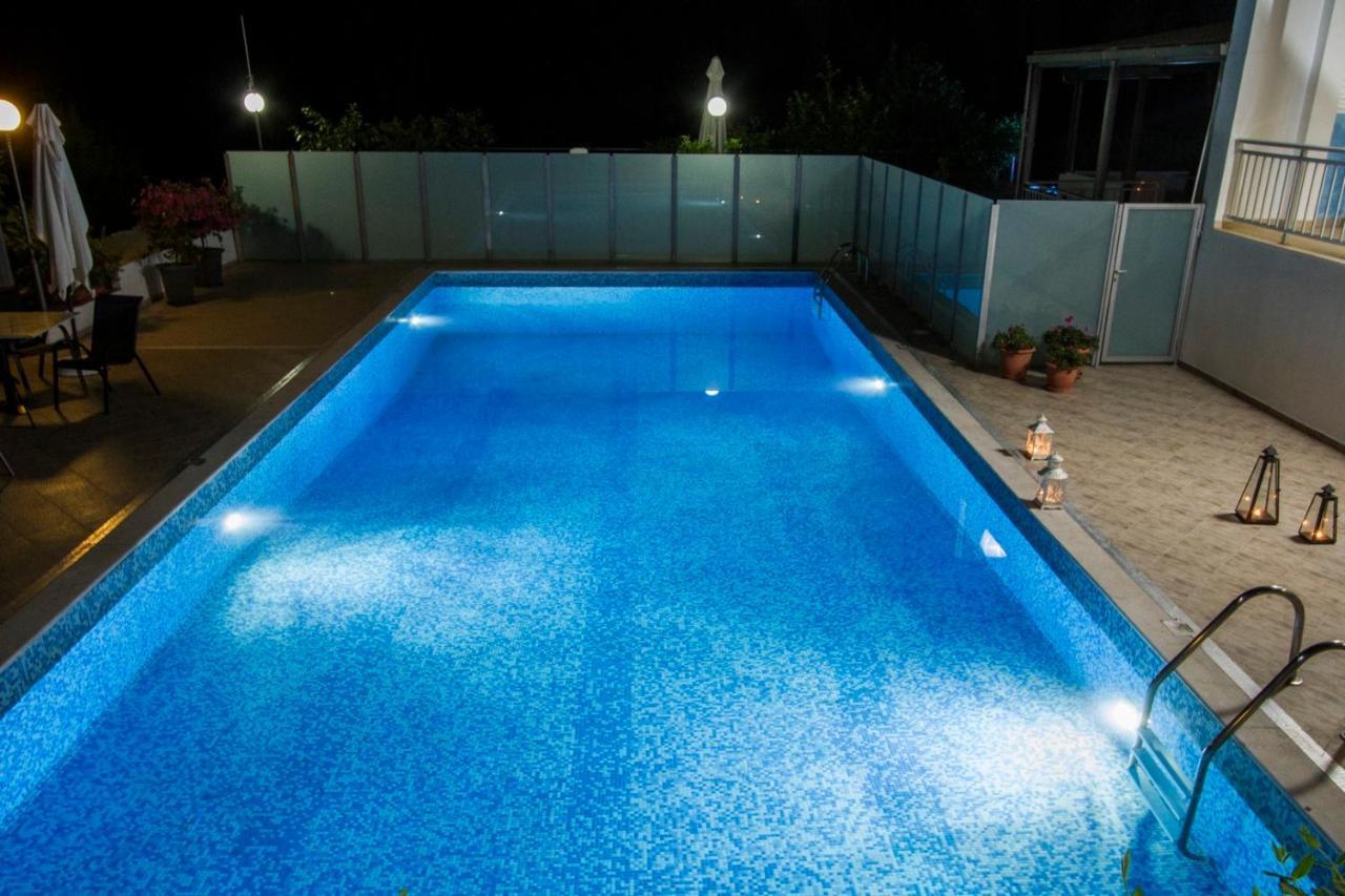 Muses Villas Resort Сани-Бич Экстерьер фото